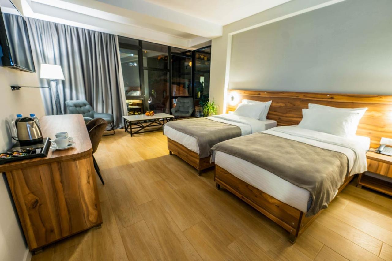 Address Boutique Hotel Tbilisi Luaran gambar