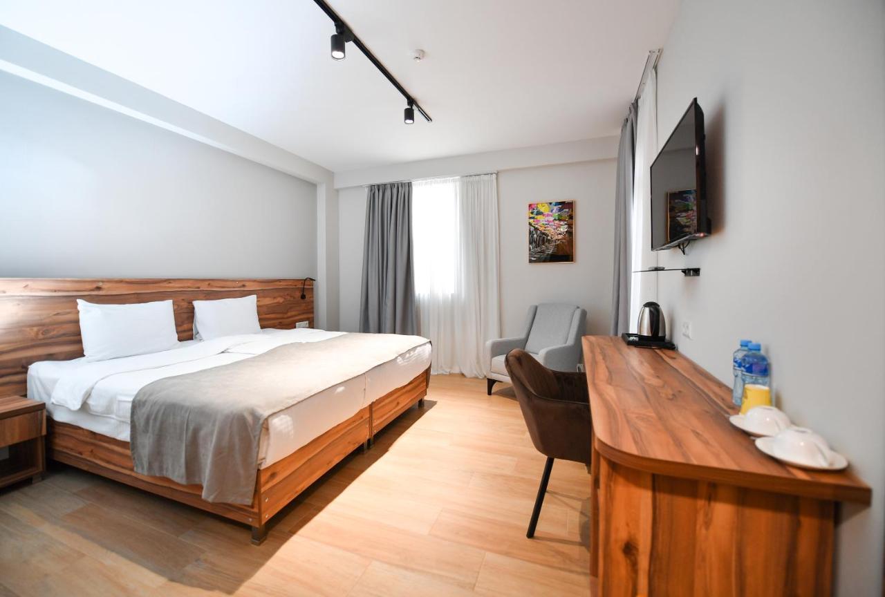 Address Boutique Hotel Tbilisi Luaran gambar