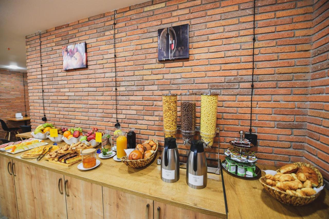 Address Boutique Hotel Tbilisi Luaran gambar