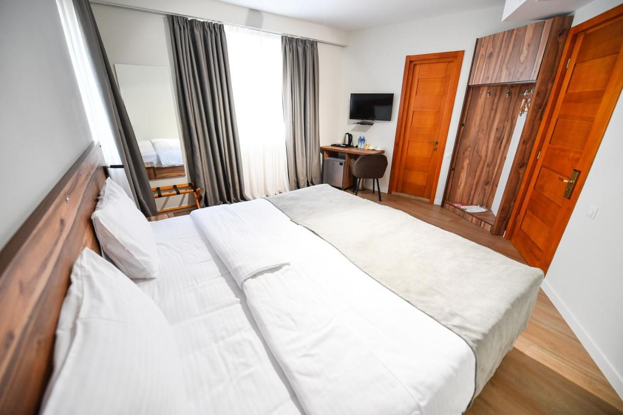 Address Boutique Hotel Tbilisi Luaran gambar