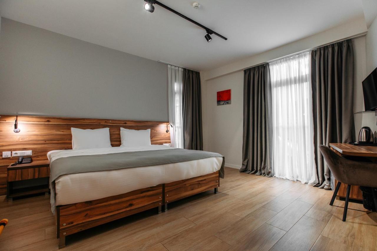 Address Boutique Hotel Tbilisi Luaran gambar